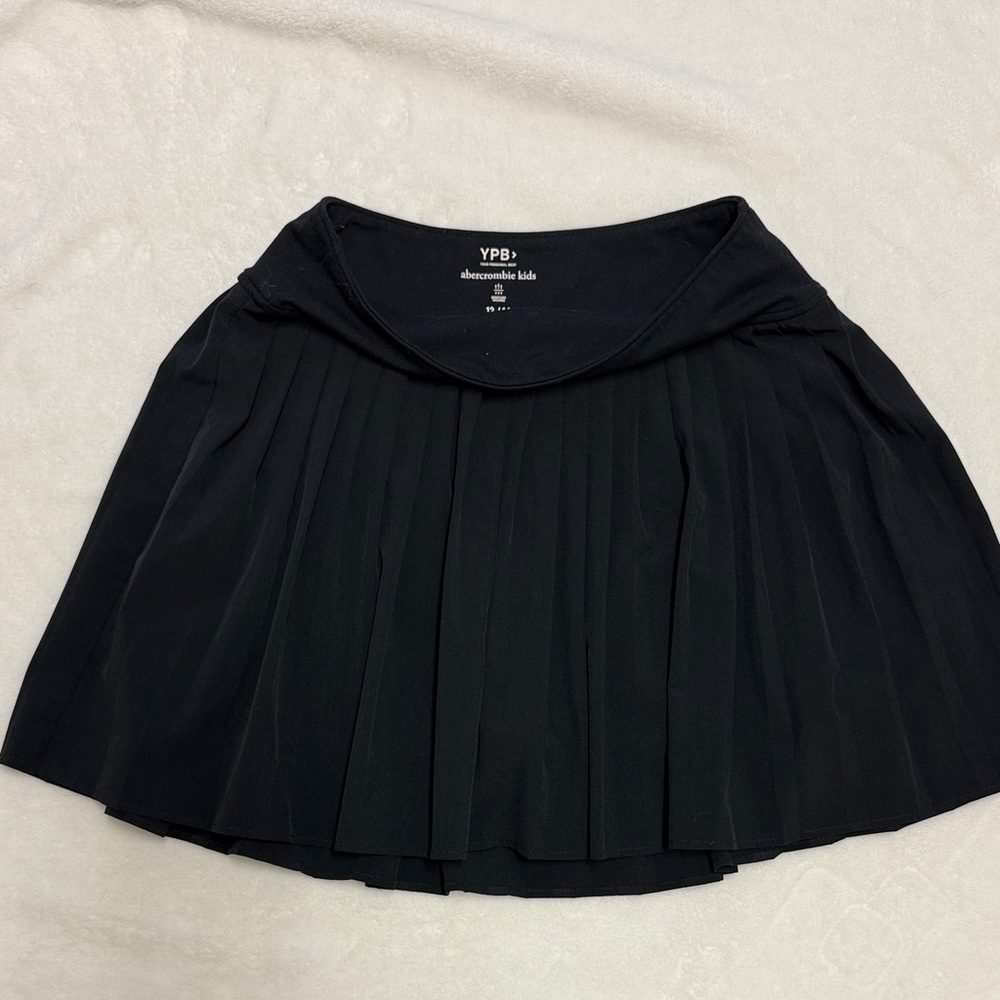 Abercrombie Kids Black Pleated Skort